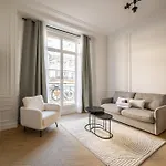 Appartement Dauphine Muette Trocadero - Paris 16 - 4P